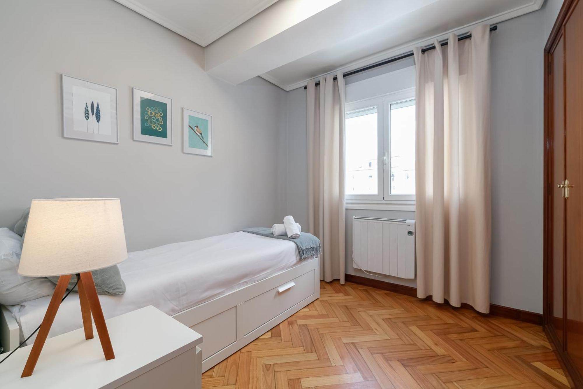 Acogedor Centrico En Vigo By Cabana Rentals Экстерьер фото