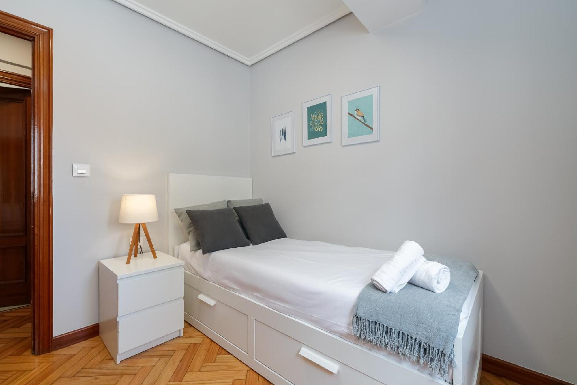Acogedor Centrico En Vigo By Cabana Rentals Экстерьер фото