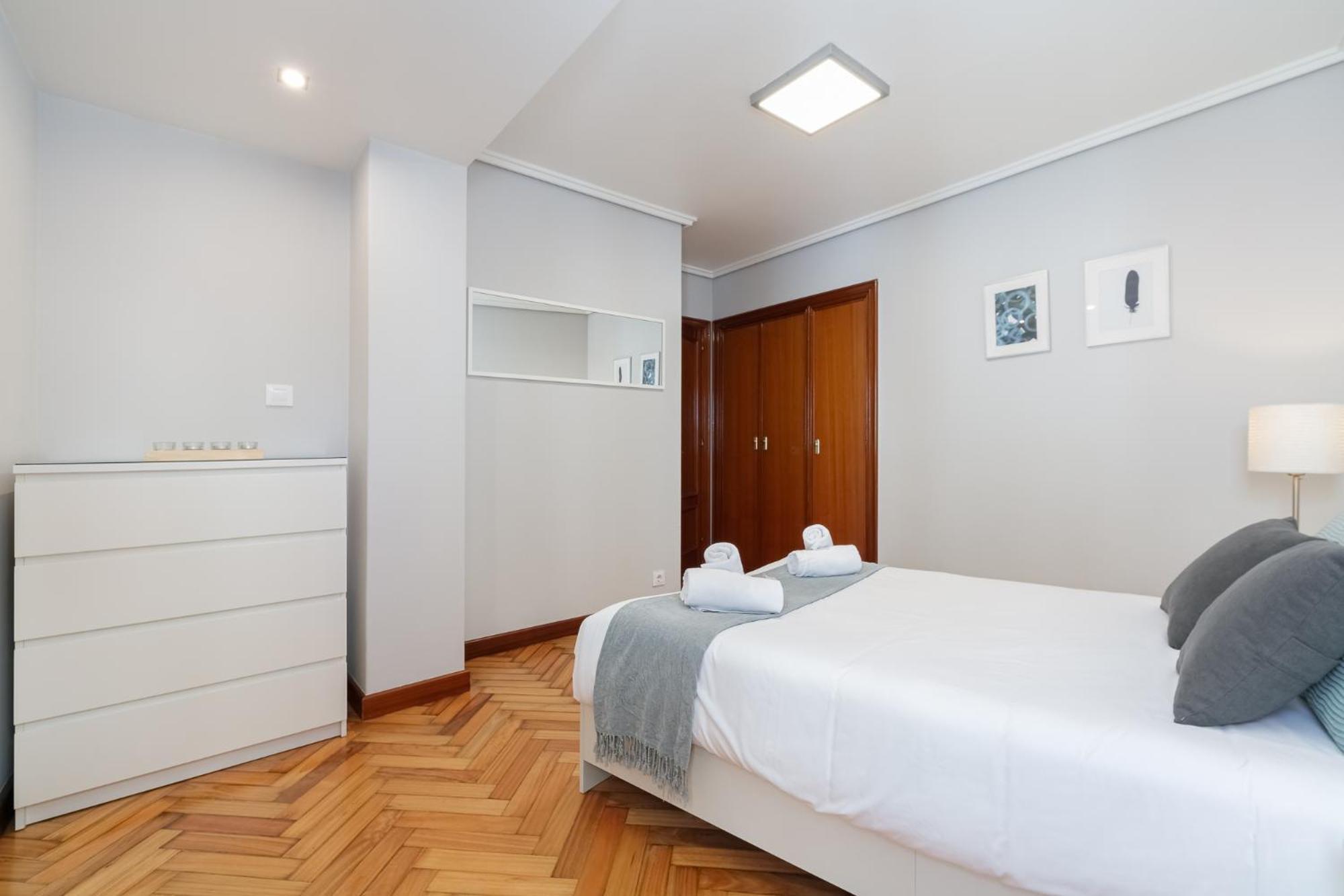 Acogedor Centrico En Vigo By Cabana Rentals Экстерьер фото