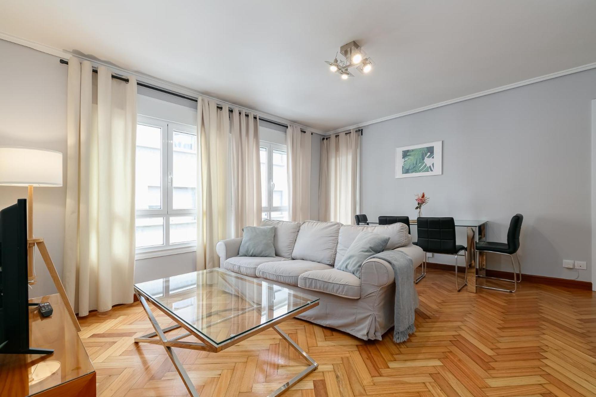 Acogedor Centrico En Vigo By Cabana Rentals Экстерьер фото